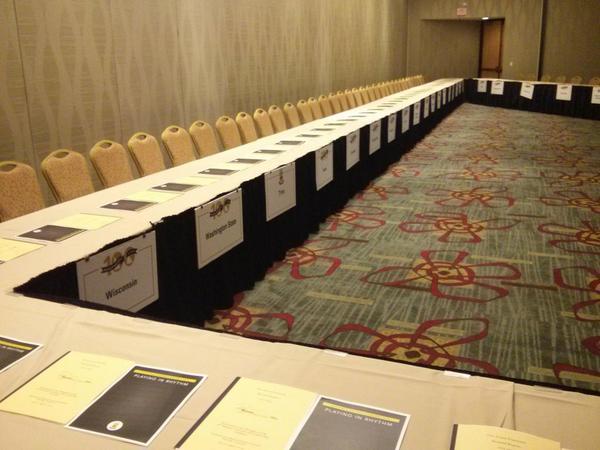 AcaciaHQ's tweet photo. Getting ready to officially open Conclave with our first business session #Acacia2014 #FindingOurRhythm http://t.co/mQVmBlL6Qc