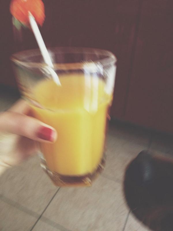 LaurienVaes's tweet photo. 🍹 http://t.co/6a1fnFNoVo