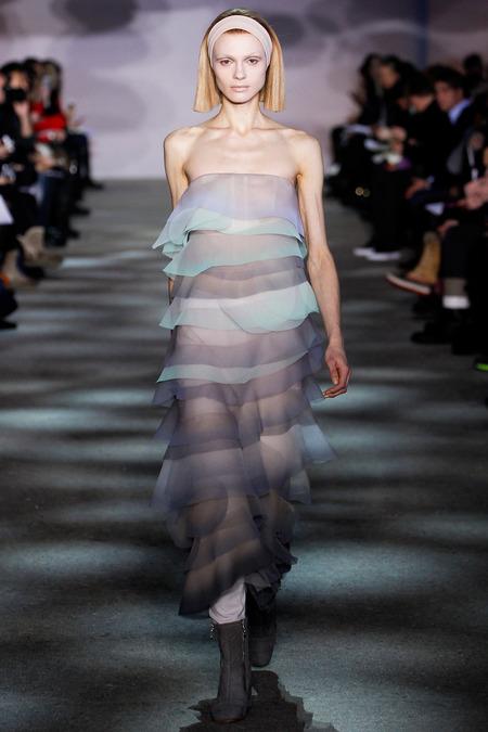 MANDPMODELS's tweet photo. We love a #throwback at M+P...we're taking it back to Fashion Week AW14 when the stunning #NoraV closed #MarcJacobs. http://t.co/AIoZ3tWktY