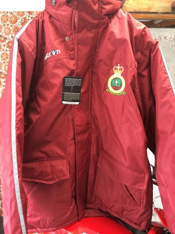 RAFCosfordFC's tweet photo. For those not working hard enough to make the team, new subs jackets from @MacronWM http://t.co/2v2vrE9vid