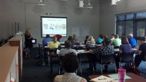 gaprep56's tweet image. Full house @CHSCards  Beginning Teacher Meeting!