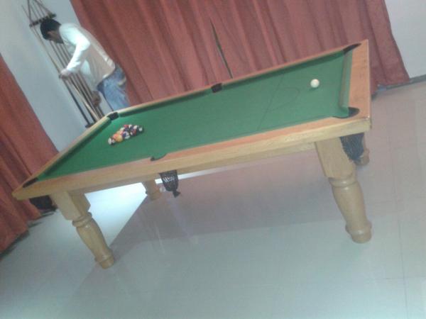 _Jason54's tweet image. Pool night :)