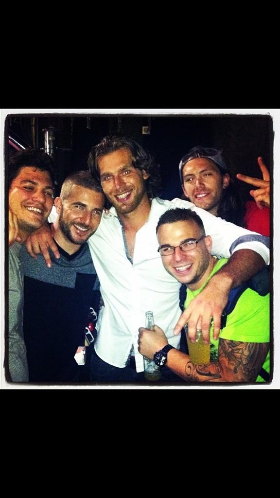 FlynnNolan's tweet image. #TBT w/ the boys @grantsy @MJClements3 @GarbageGlenn @justinsalit