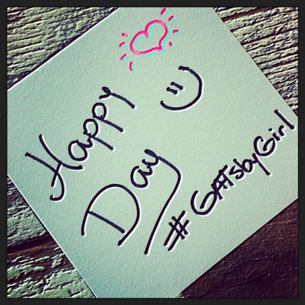 GatsbyRD's tweet photo. Feliz Dia!!! #cool http://t.co/vkVRv9qxxs