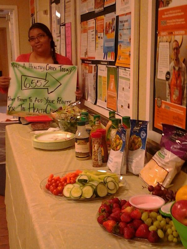 karmc121's tweet photo. Healthy choices at 6552 http://t.co/pZ35gt0AbY