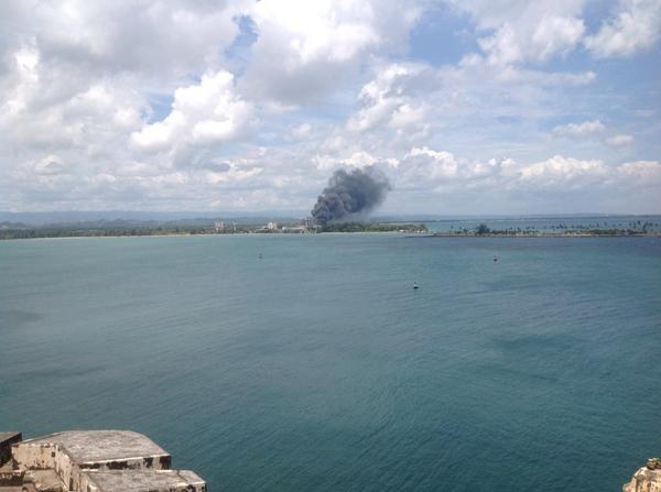 mhermina's tweet photo. Fuego en Palo Seco #NormandoValentin http://t.co/nlIziWKEXv