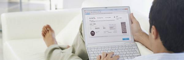 Faça seu check-in online e imprima seu cartão de embarque de 24 a 2 horas antes do seu voo. bit.ly/AACheckinBR