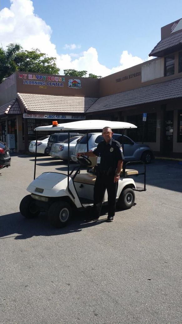 security_maxima's tweet image. Security guard and patrón services