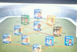 Fifa14UTESP's tweet photo. Vendo esta plantilla por 50 k por fiinal de fifa 14 , quien interesado http://t.co/fxFfgHPtYY