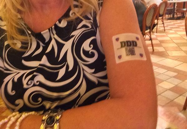 VIPPatchCom's tweet image. #selfiewithapatch