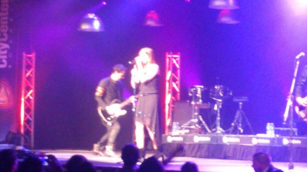 JorgelinaMunhoz's tweet photo. @LOVGFansMundo en rosario argentina!!!!!! http://t.co/OGyW4BjEWr