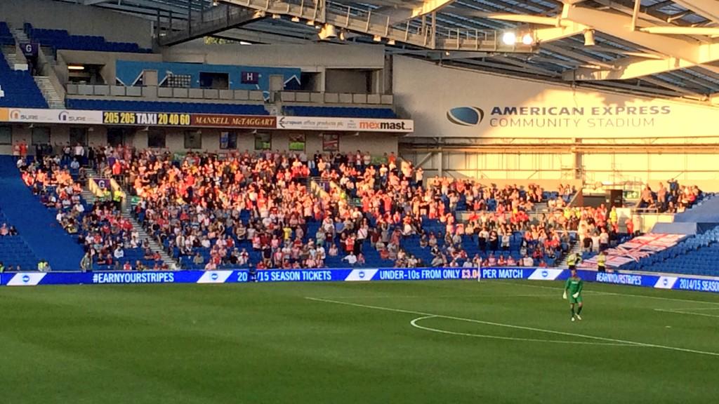 Bt5NI03CYAIS2sS.jpg:large