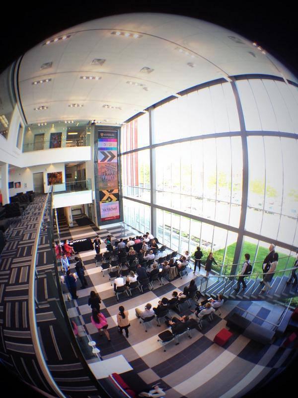 daydreamfish's tweet photo. Final presentation of MDEI 2013 is ON!!! http://t.co/WZPvGRq9gR