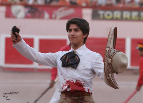 El es Juan Pablo Herrera alumno que estara en @CINCOVILLAS1 este 16 de Agosto suerte <a href="/manuelcortina/">Manuel Cortina</a> <a href="/Lalo_Blas/">LALO BLAS®️</a>