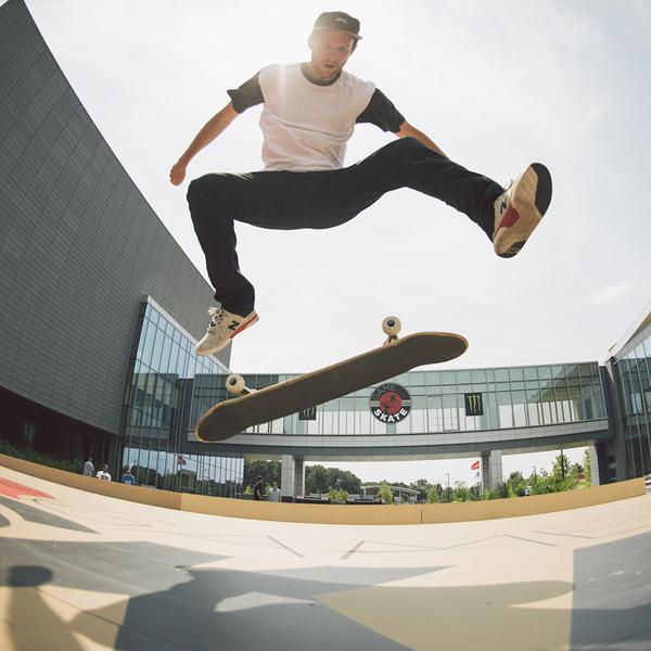 #ESPNGameOfSkate athletes cruised campus today→xgam.es/1u4LNjc

We kickoff tomorrow at 10 ET (Zander Taketomo)