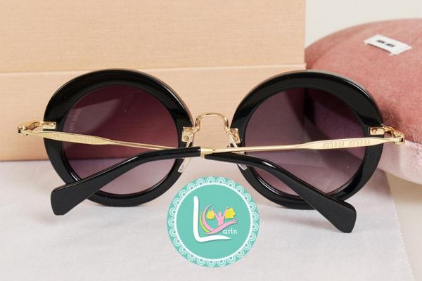 LARINSHOP's tweet photo. #نظارة #ميوميو #miumiu #pnu #ksu http://t.co/i1M1ZxmQ68