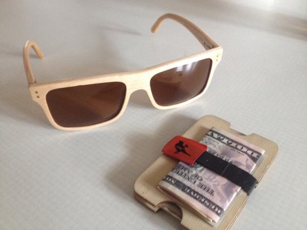 Cavagnaro_9's tweet image. Shout out to @BarksDesign for these beauty's match the wooden wallet perfectly #woodlife