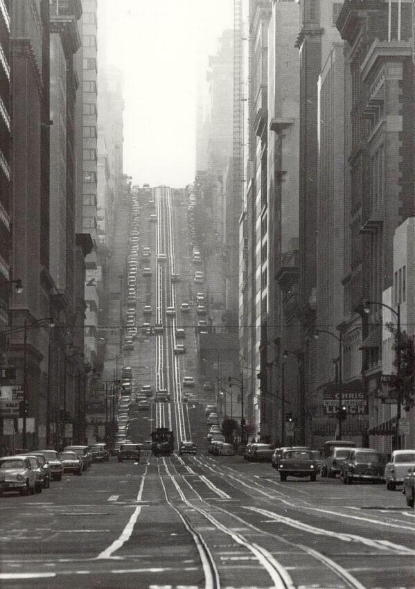 julianmb's tweet photo. California Street, San Francisco, 1964 http://t.co/CAOcQgAU8r http://t.co/i9oOtH5pPB