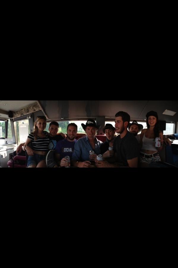 mcodeee's tweet image. Thanks @Molson_Canadian you really hooked us up #roadtoosheaga @theroyalstreets