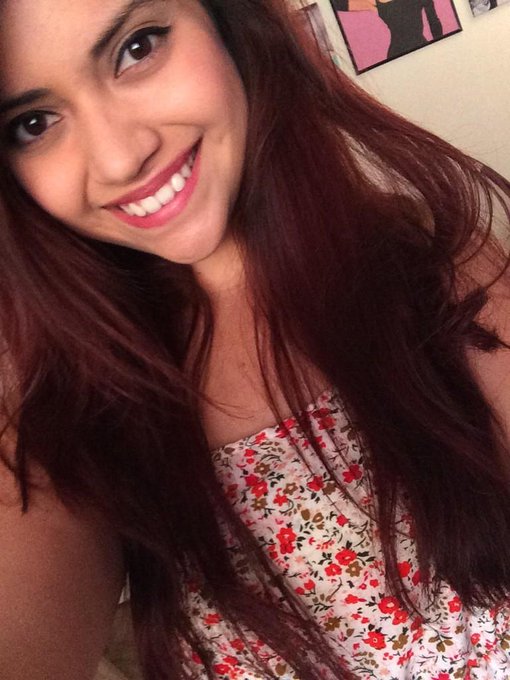 Look at me!! I got cute today💃 http://t.co/qxg3nWZWPH<a href="/tag/camgirl"class="tags"><span>#camgirl</span></a><a href="/tag/manyvids"class="tags"><span>#manyvids</span></a>