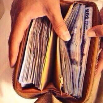 الله لايحرمنا😔