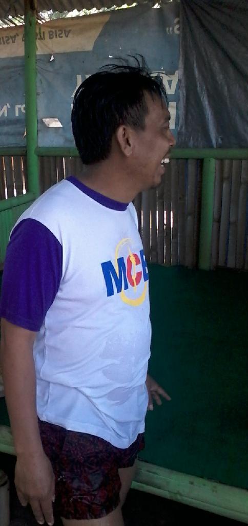 Priambada23's tweet photo. Palabuhan Ratu http://t.co/hf9TyDJpE2