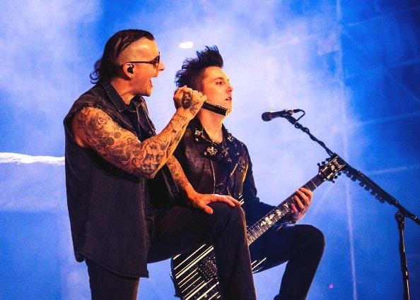  happy Birthday M. Shadows!!! 
