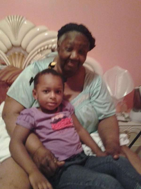 IeemaD's tweet image. My grandmother and cousis