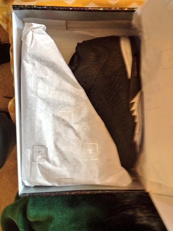 623shoes's tweet photo. Brad new in box size 12   310 shipped http://t.co/BiziaxY0mw