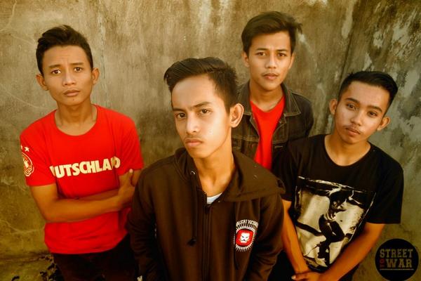 STREET TO WAR tweet media