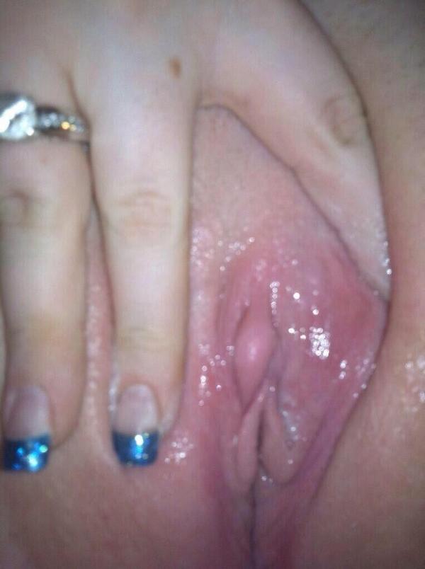 sxe_kw's tweet photo. "@abeeeersexy: اموووووح http://t.co/4ANEHniZfM"
لاتبخلووو عليا بضغطة رتووويت"