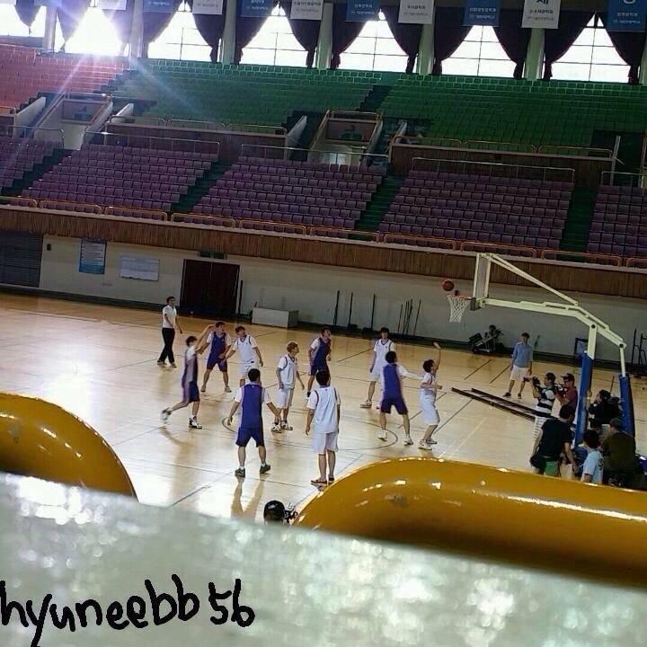 Bt7xeRlCUAAEK81.jpg:large