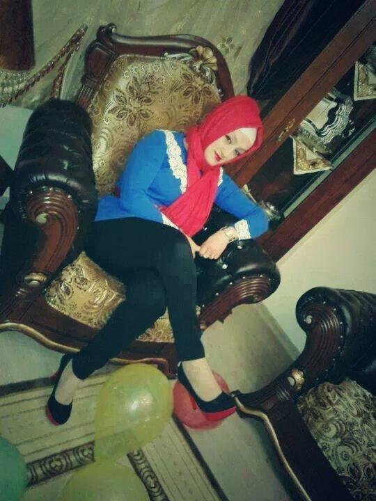 3ash2Dlo3's tweet photo. @Fn__g هااي عمتي http://t.co/LyAOlmTnPq