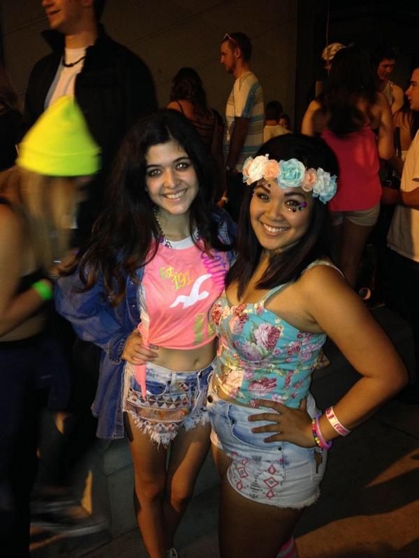 AyeeeAlyRose's tweet image. I miss my sister @vanzuelaaa 😥 #PhiMu #Fall2012
