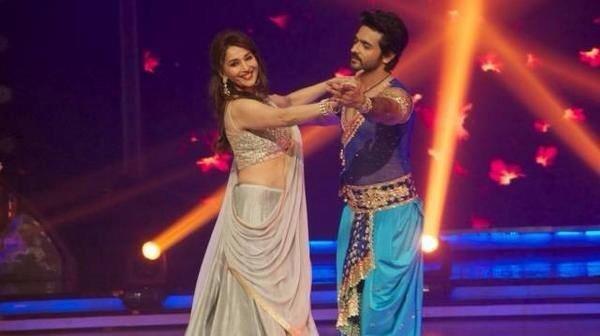 JDJSeason7's tweet photo. #Jhalak is all new this weekend..!! Just a day long it is..!! @ashish30sharma @MadhuriDixit http://t.co/cMGABoOjpb