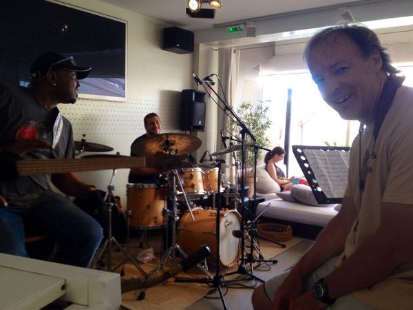 Soundcheck w @billevanssax @EtienneMBAPPE and @NicolasVICCARO yesterday. Much fun and great playing by these gents.