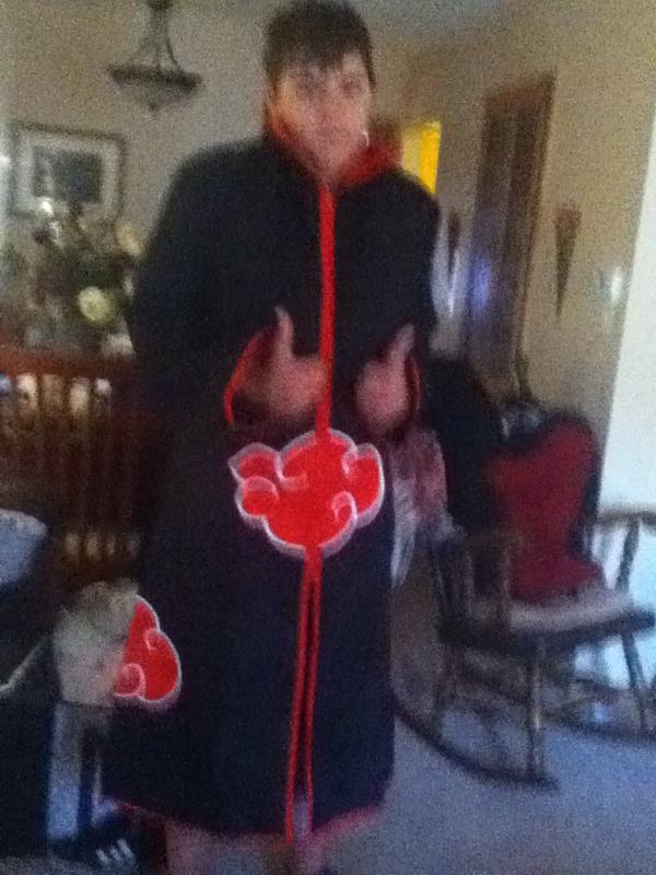 jackdoesmc190's tweet image. Sorry I haven't uploaded in a while me and friends are working on cosplay ideas this is mine so far :)