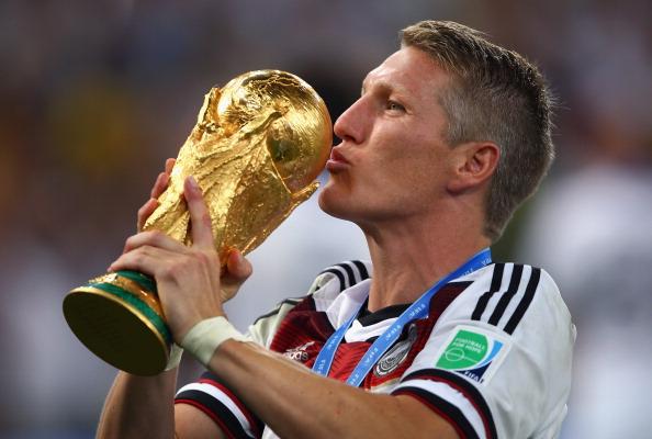 Happy Birthday to Bastian Schweinsteiger! :) 