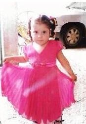 Ratn12's tweet photo. Difunde por favor #AlertaAmber  Yatziri Naomi Valencia Peña de 3 años, desaparecida en Tumbiscatio, #Michoacán http://t.co/N3Q1AgBnaj