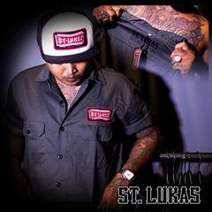 ceperis_conslet's tweet photo. @stlukascompany om baju workshirt yg ini masih ada gg ??? Size M... http://t.co/fOOk6W959y