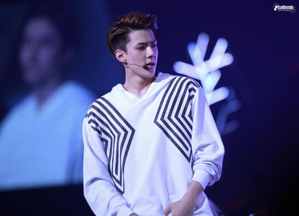 Exothermic12's tweet photo. 140711 THE LOST PLANET IN TAIPEI #EXO #엑소 #SEHUN #세훈 1/3 Don't edit the pictures&amp;upload to Tumblr. thx. http://t.co/A50vLgq8Cb