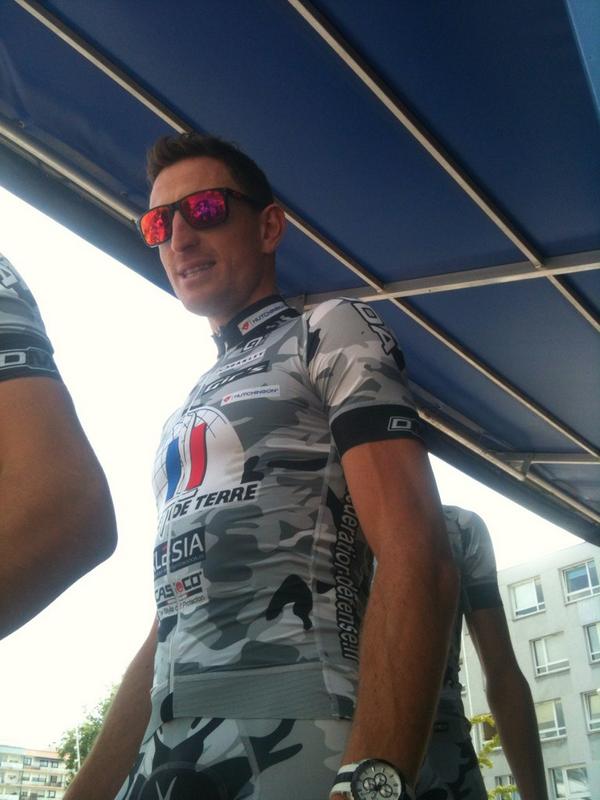 GazetteDesSport's tweet photo. Benoît Sinner (@beune77) le Breton de l'Armée prêt à faire feu sur le @KreizBreizhElit ! #Twittcyclos #KBE http://t.co/LFP47VgVLg