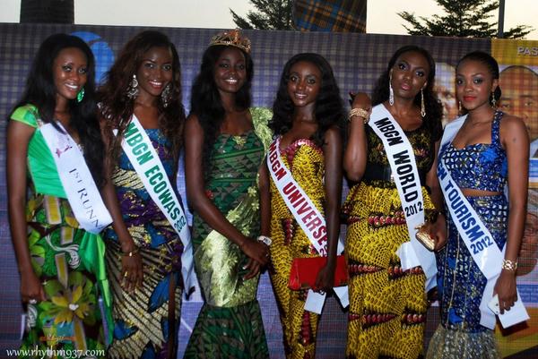 HonestMbone's tweet image. 