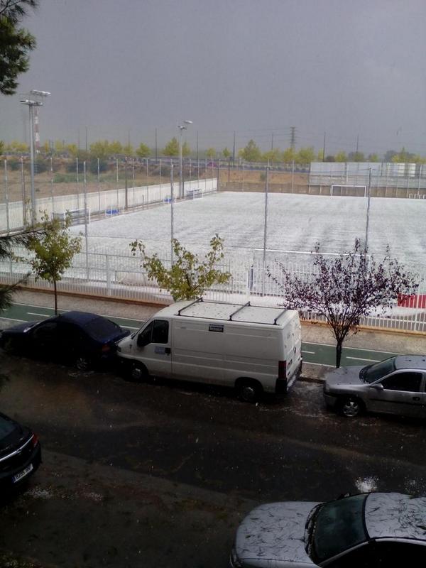 IsaMartin97's tweet image. Granizada en zaragoza  #tutiempobrasero