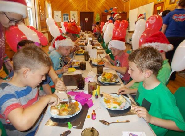 Cubs and Scout had a great weekend at Christmas Camp #ChristmasInJuly #iScout