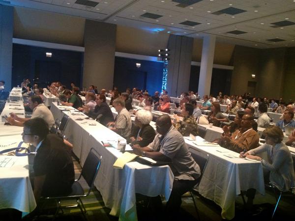 BTCGeek's tweet image. House full for @VitalikButerin on @ethereumproject #bitcoinchicago