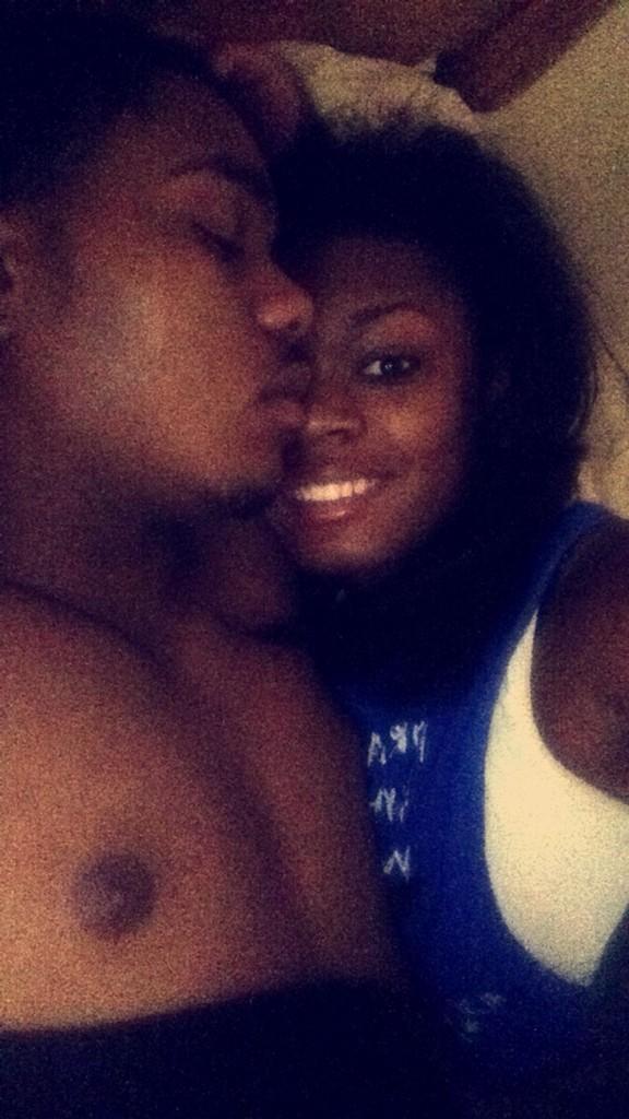 ElChapoOG's tweet photo. Putting love on everyone's tl. 😘@QueenDaee http://t.co/bAnwQGdB7n
