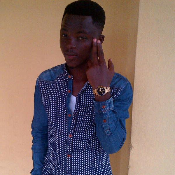 AYOMIDEk tweet media