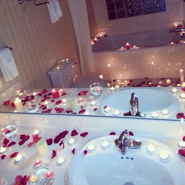 patiently waiting for some cute thing like this to happen to me one day