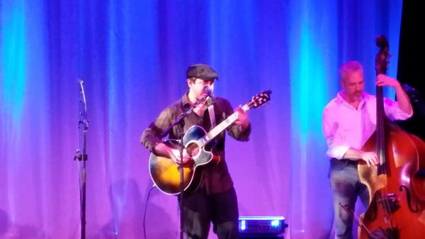 6stringpresents's tweet image. Thanks Jon Shain and Claire Holley for terrific show last night. Sold Out #6SP #carytheater #livemusic